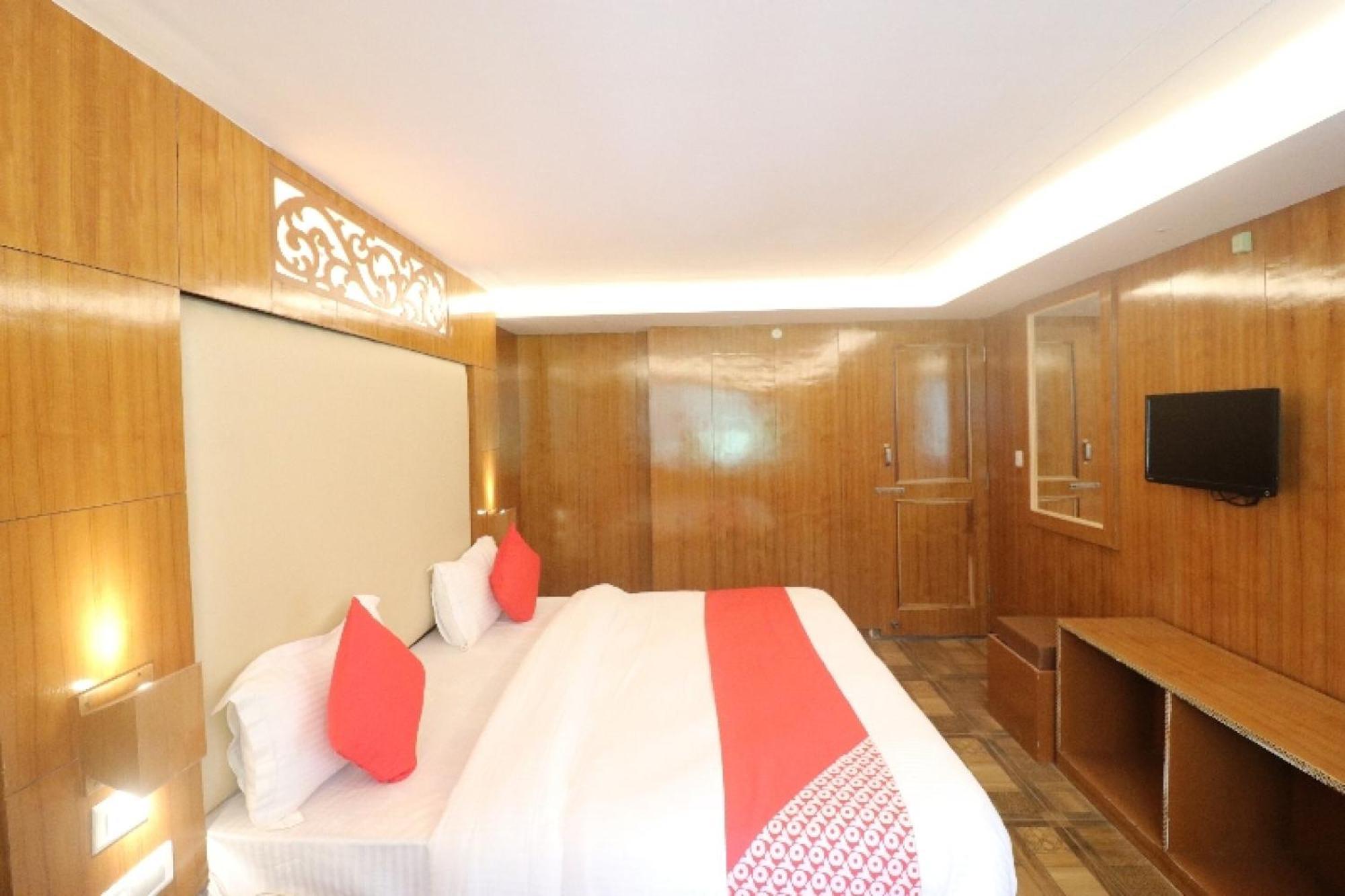 Hotel O Beas Regency Manāli エクステリア 写真