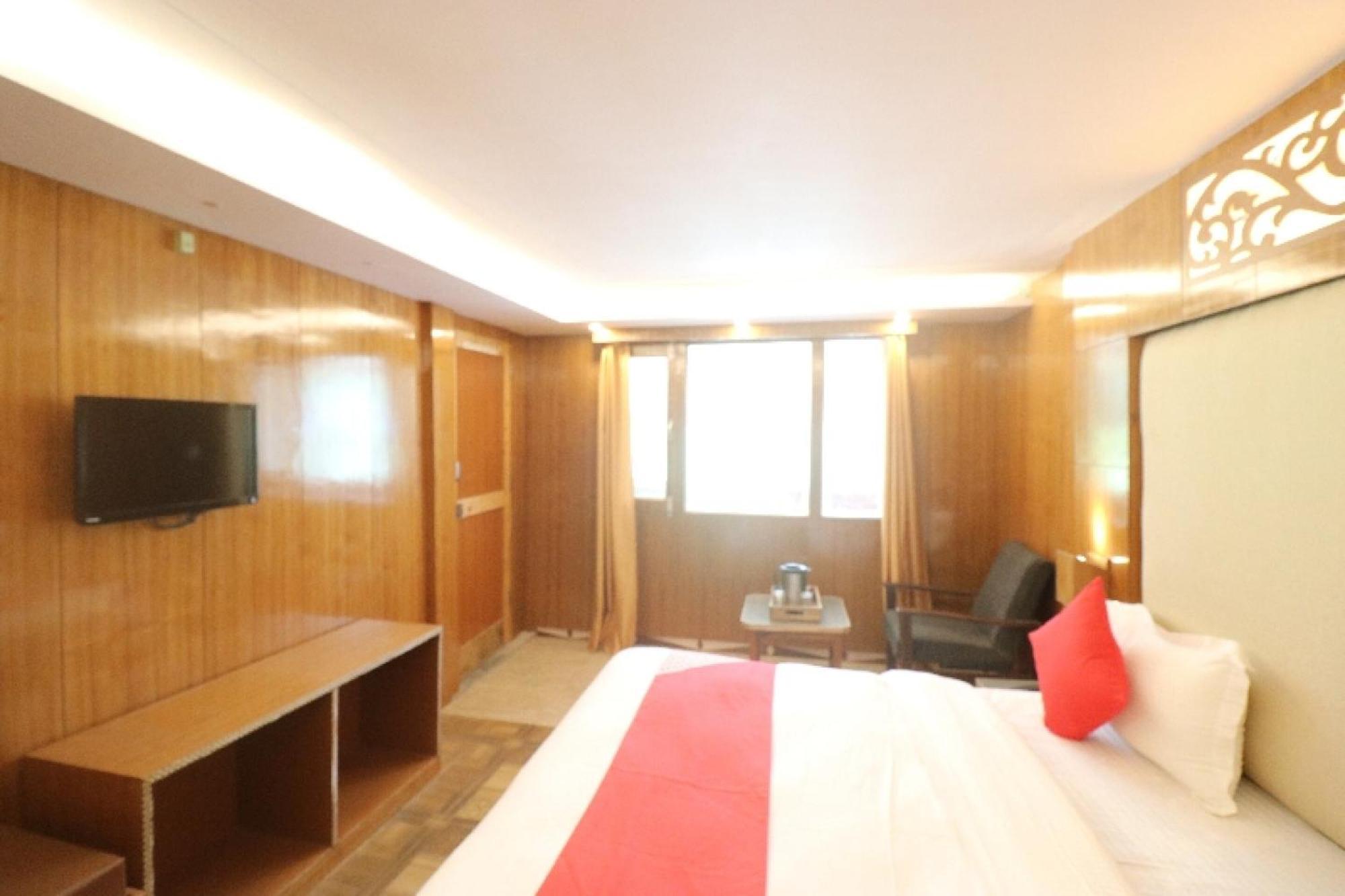 Hotel O Beas Regency Manāli エクステリア 写真